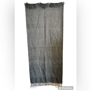 Gorgeous wrap/scarf!! 30”x68”